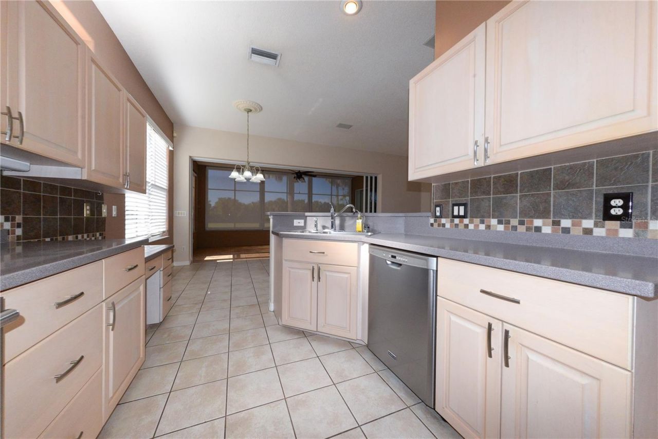 10263 Shadow Run Court, Punta Gorda, FL 33955 Photo