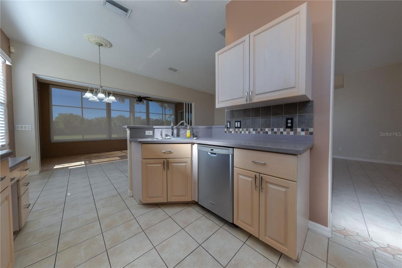 10263 Shadow Run Court, Punta Gorda, FL 33955 Photo