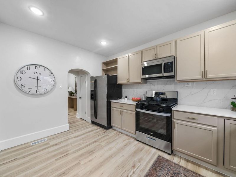 735 Reinhard Avenue, Columbus, OH 43206 Photo 16