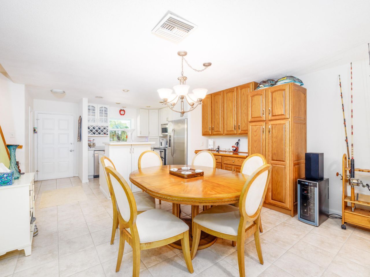 307 Sombrero Boulevard, Unit 2, Marathon, FL 33050 Photo