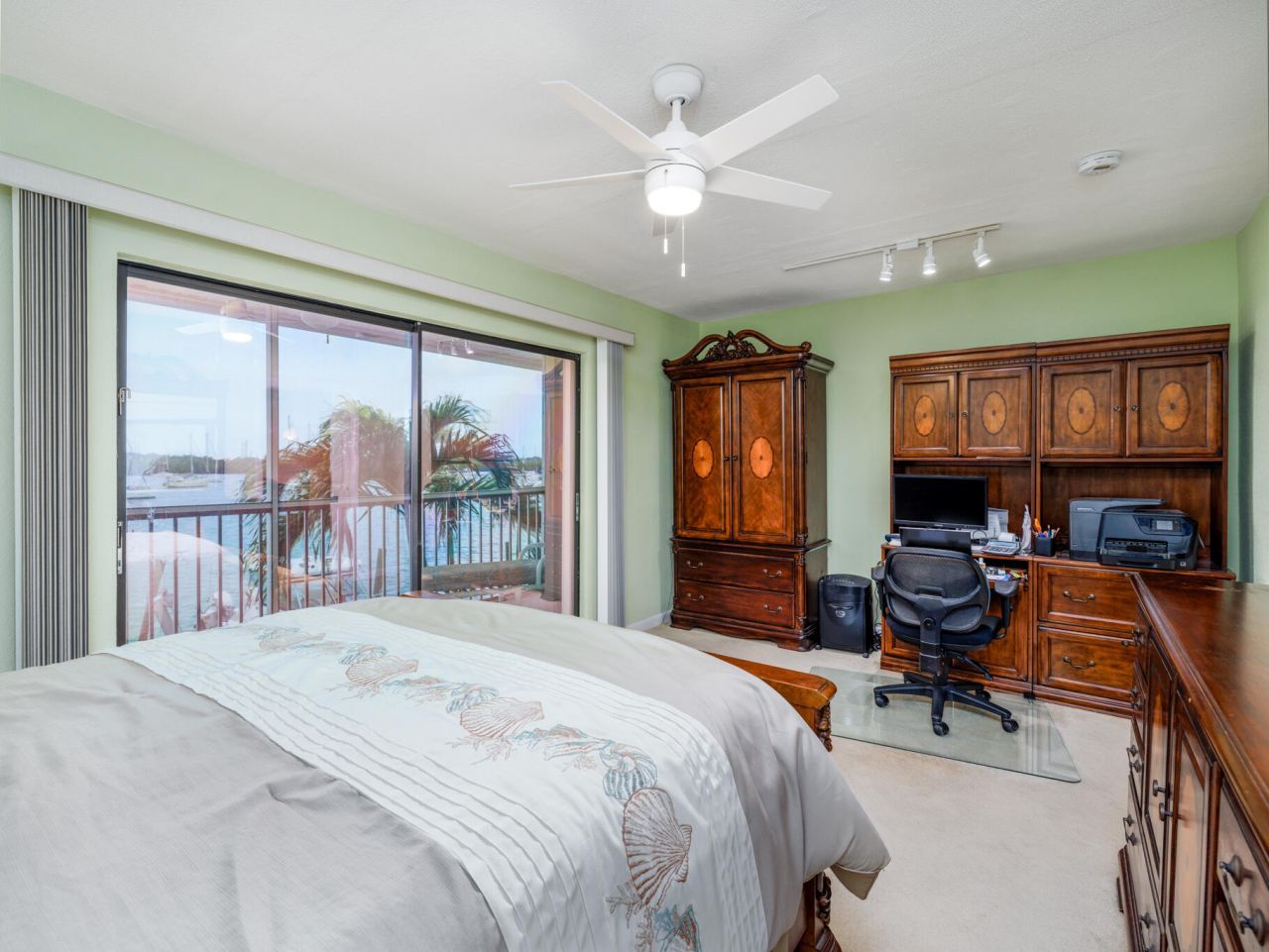 307 Sombrero Boulevard, Unit 2, Marathon, FL 33050 Photo