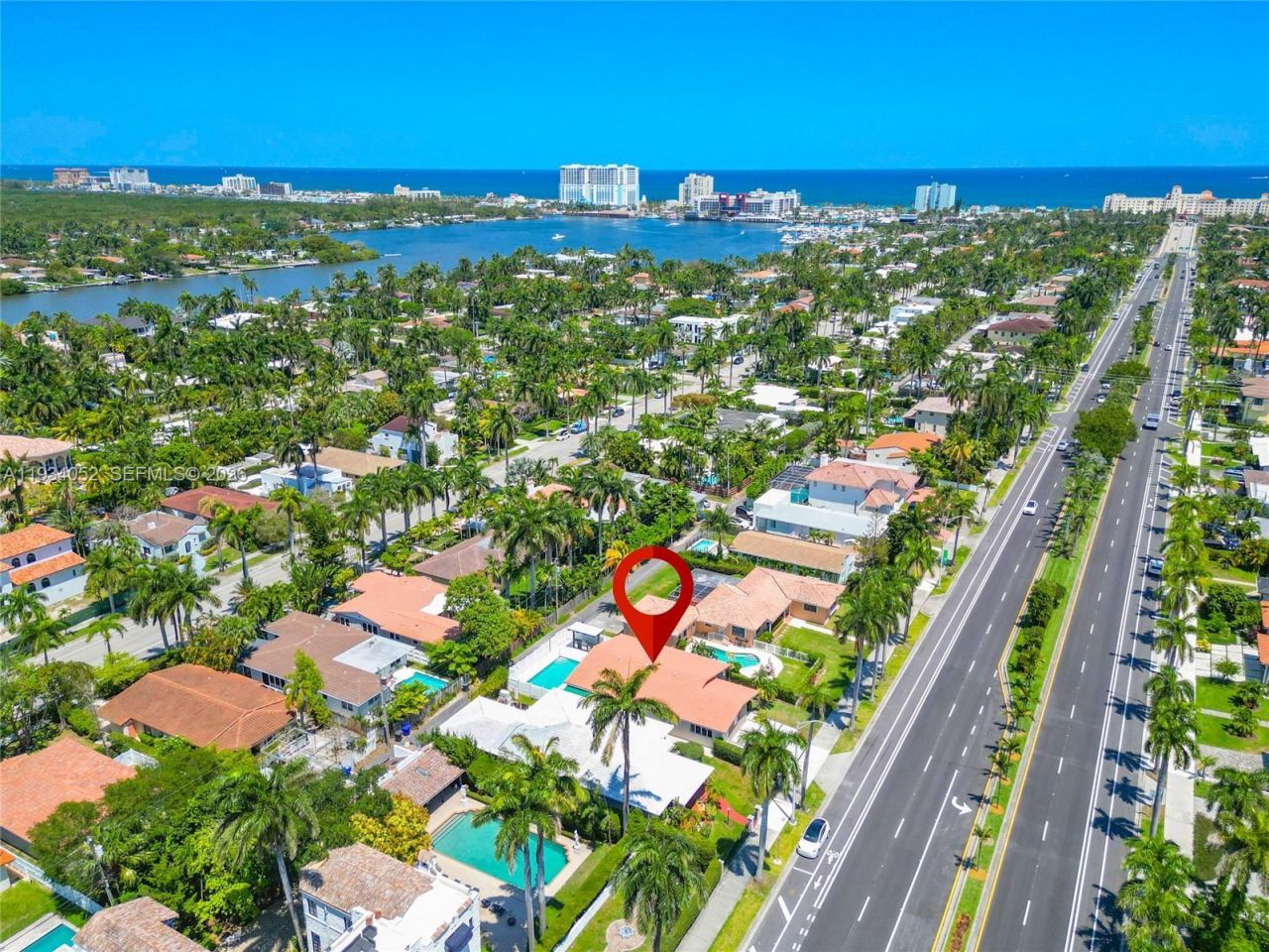 1045 Hollywood Blvd, Hollywood, FL 33019 Photo