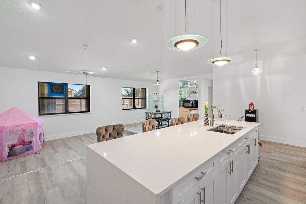 434 SW Jeanne Avenue, Port Saint Lucie, FL 34953 Photo