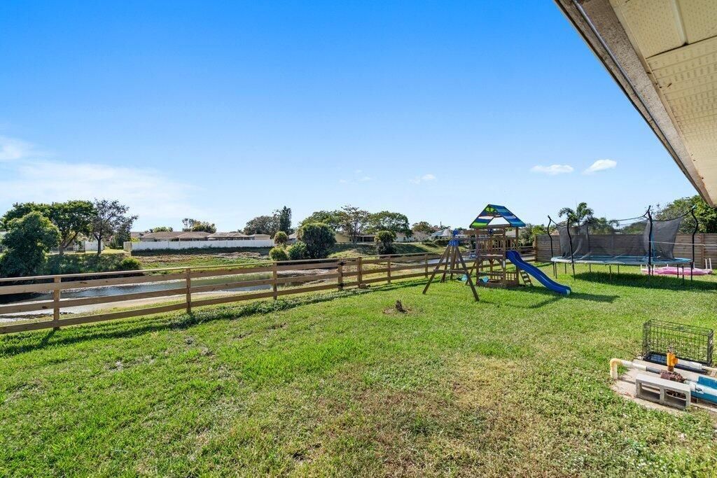 434 SW Jeanne Avenue, Port Saint Lucie, FL 34953 Photo