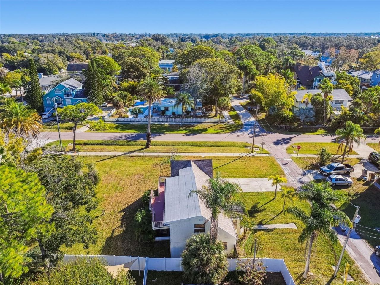 600 Tennessee Avenue, Crystal Beach, FL 34681 Photo