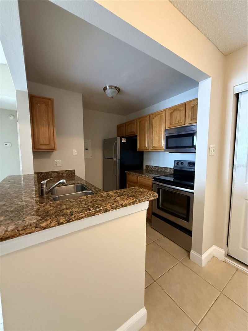 3831 Bowline Circle, Unit 204, Kissimmee, FL 34741 Photo