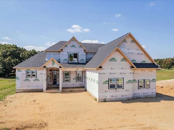 4823 Thompson Heights Drive, Adrian, MI 49221