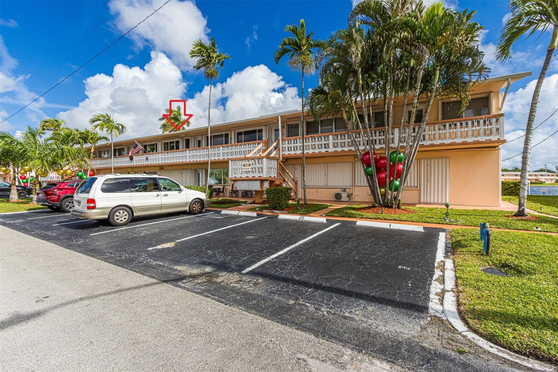 901 SW 11th Avenue, Unit 16H, Hallandale Beach, FL 33009 Photo