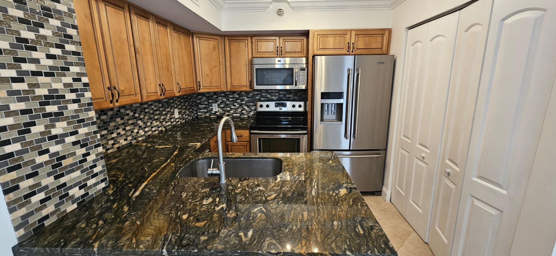 123 Yacht Club Way, Unit 104, Hypoluxo, FL 33462 Photo