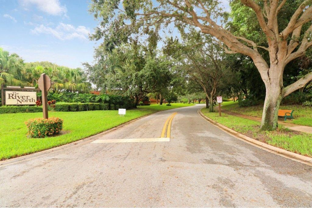 2813 28th Court, Jupiter, FL 33477 Photo