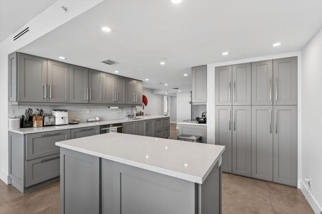 4301 N Ocean Boulevard, Unit 1206, Boca Raton, FL 33431 Photo