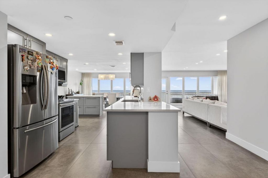 4301 N Ocean Boulevard, Unit 1206, Boca Raton, FL 33431 Photo