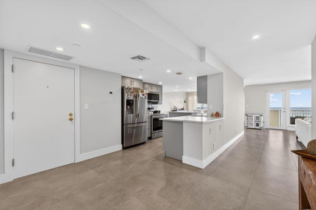 4301 N Ocean Boulevard, Unit 1206, Boca Raton, FL 33431 Photo