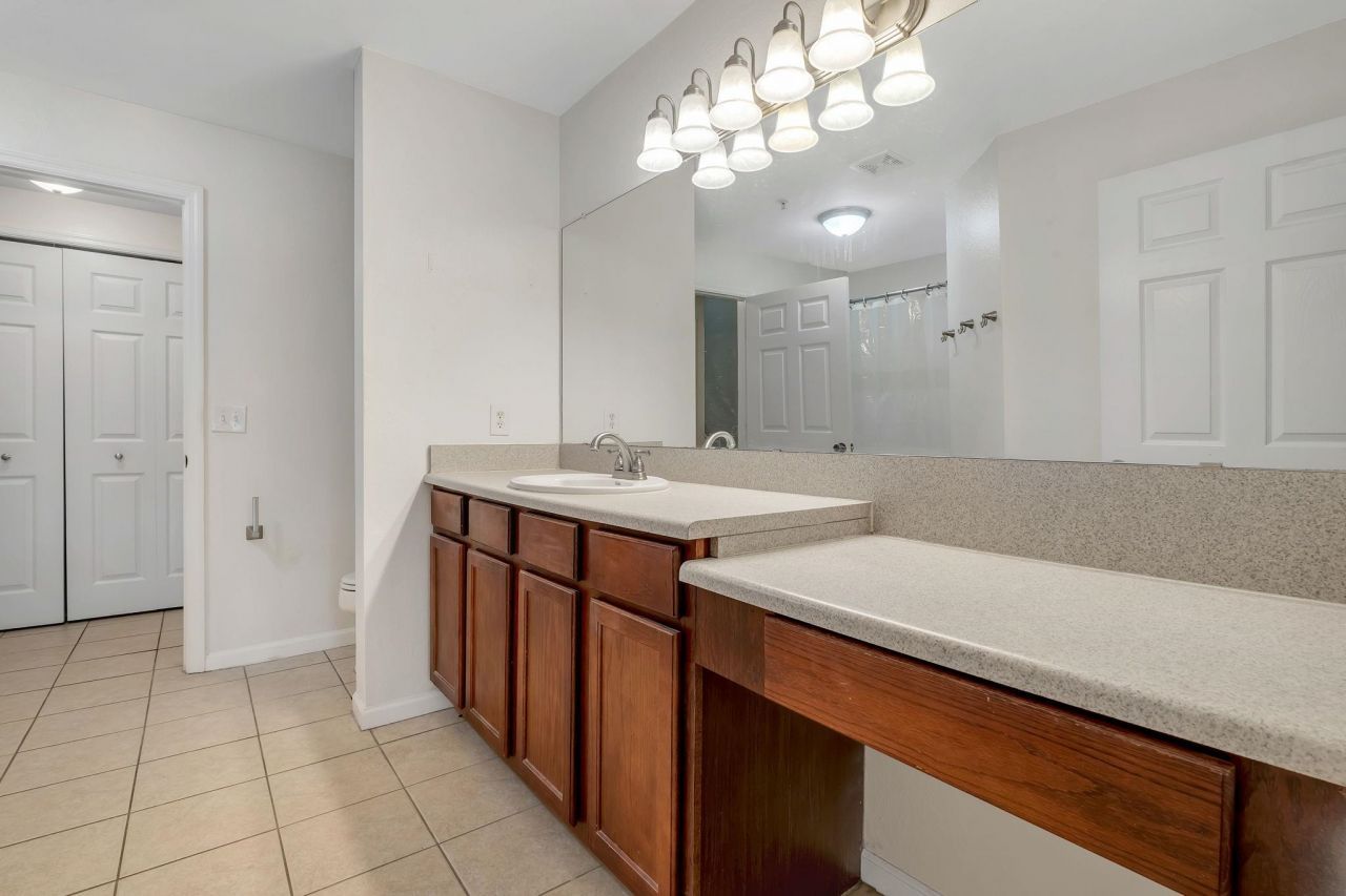 2801 Chancellorsville Drive, Unit 333 & 3B, Tallahassee, FL 32312 Photo