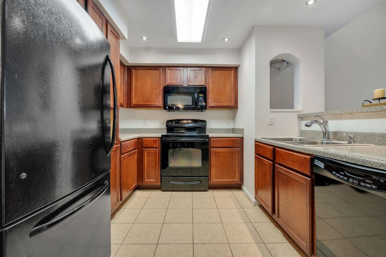 2801 Chancellorsville Drive, Unit 333 & 3B, Tallahassee, FL 32312 Photo