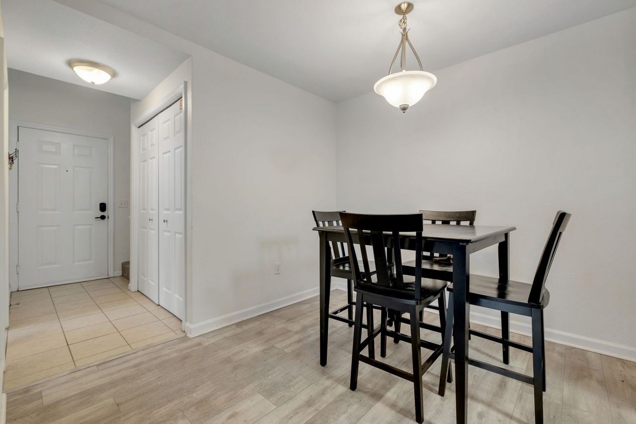 2801 Chancellorsville Drive, Unit 333 & 3B, Tallahassee, FL 32312 Photo