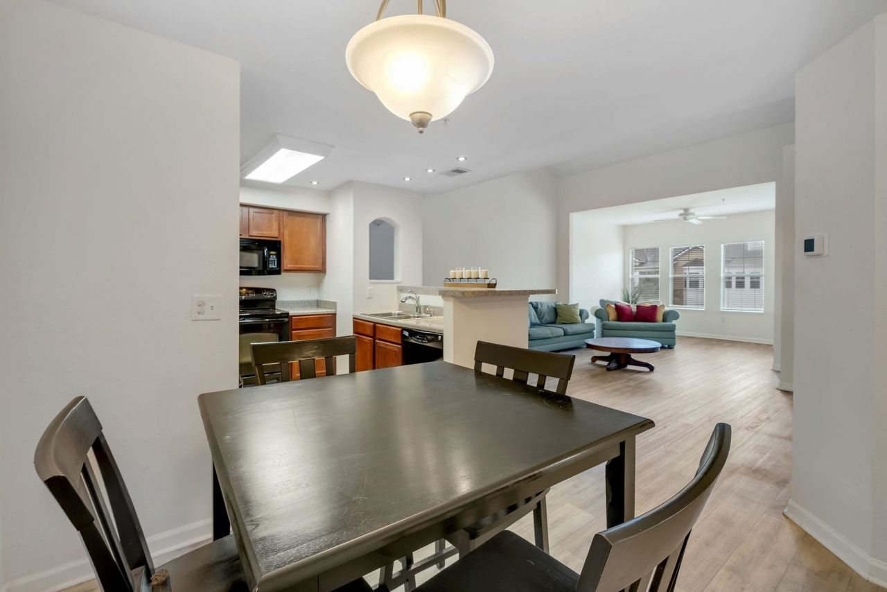 2801 Chancellorsville Drive, Unit 333 & 3B, Tallahassee, FL 32312 Photo