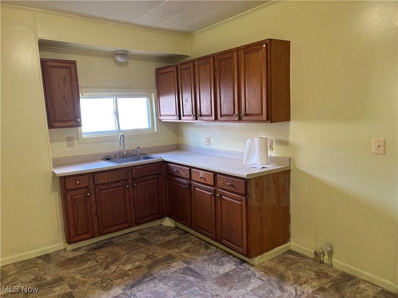 1013 Saint George, East Liverpool, OH 43920 Photo 3