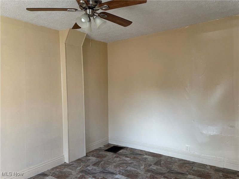 1013 Saint George, East Liverpool, OH 43920 Photo 6