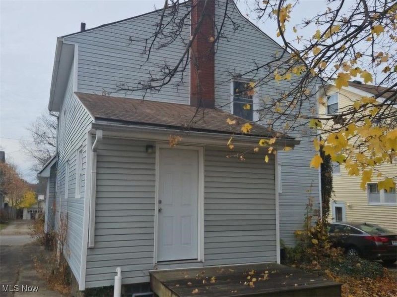 1327 Herberich Avenue, Akron, OH 44301 Photo 12