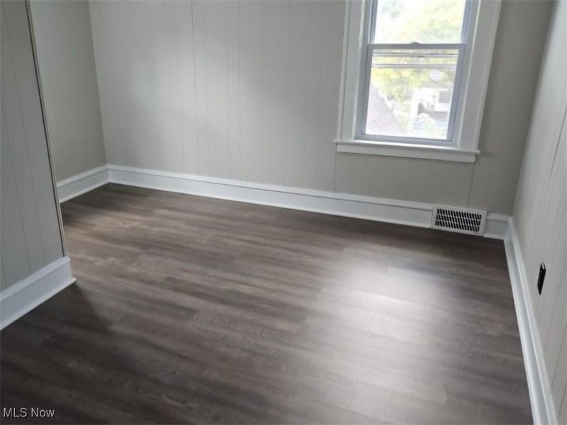 1327 Herberich Avenue, Akron, OH 44301 Photo 7