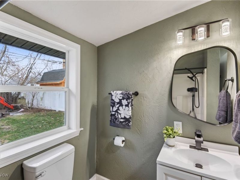 605 W Shore Boulevard, Sheffield Lake, OH 44054 Photo 20