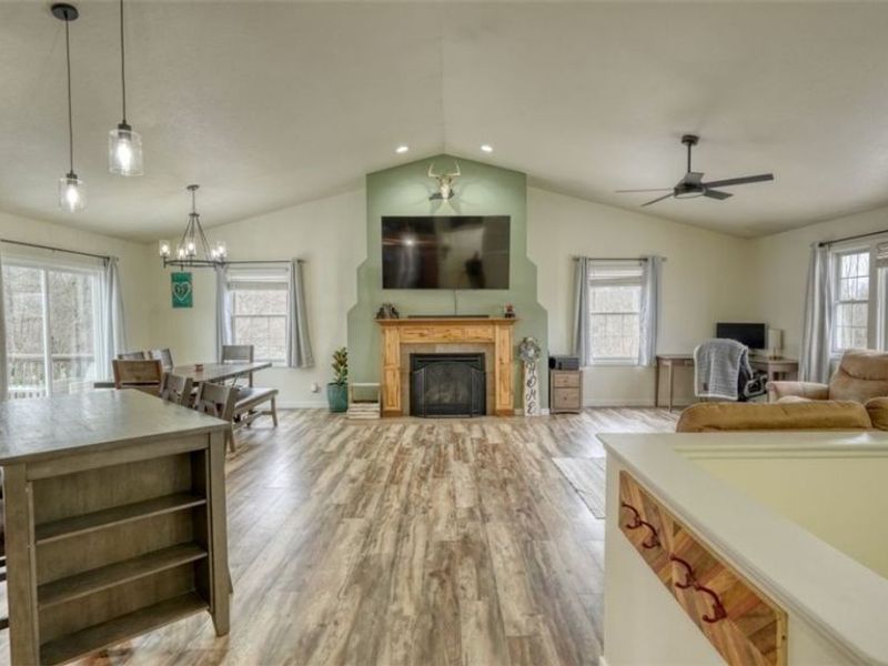 7034 Eaglepoint Drive, Nashport, OH 43830 Photo 11