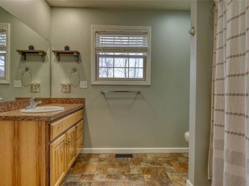 7034 Eaglepoint Drive, Nashport, OH 43830 Photo 20