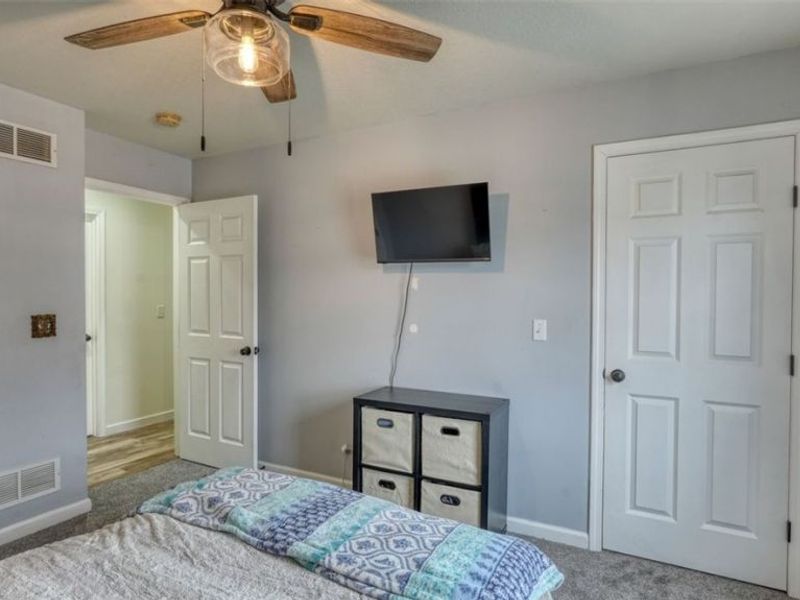 7034 Eaglepoint Drive, Nashport, OH 43830 Photo 24