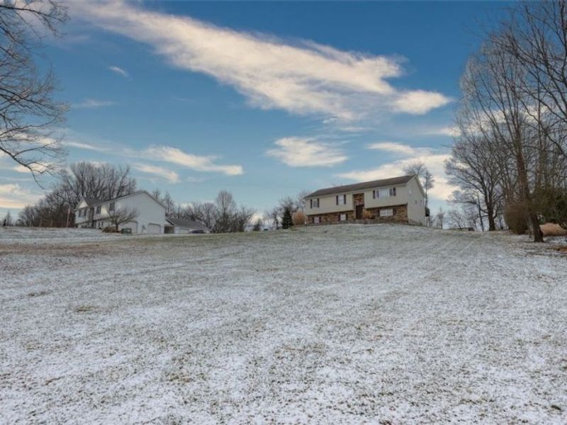 7034 Eaglepoint Drive, Nashport, OH 43830 Photo 6