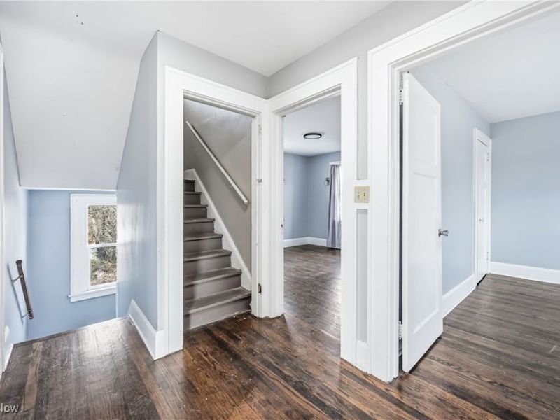 2260 Coronado Avenue, Youngstown, OH 44504 Photo 12