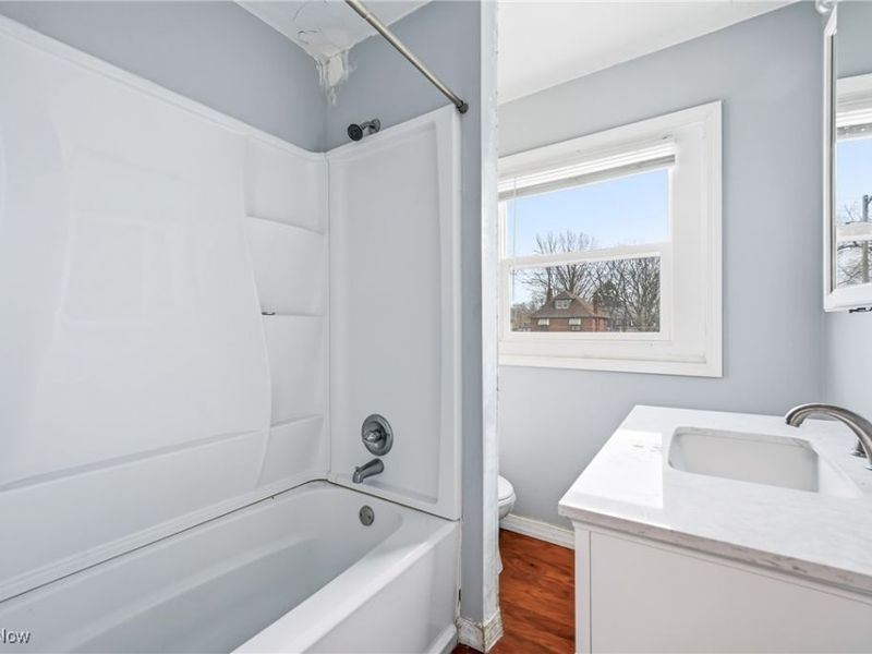 2260 Coronado Avenue, Youngstown, OH 44504 Photo 20