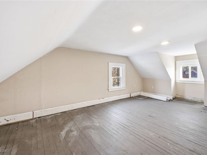 2260 Coronado Avenue, Youngstown, OH 44504 Photo 28