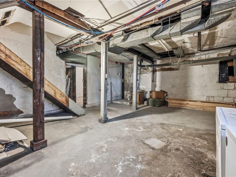 2260 Coronado Avenue, Youngstown, OH 44504 Photo 29