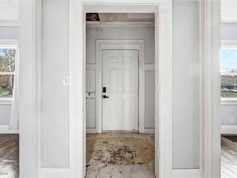 2260 Coronado Avenue, Youngstown, OH 44504 Photo 3