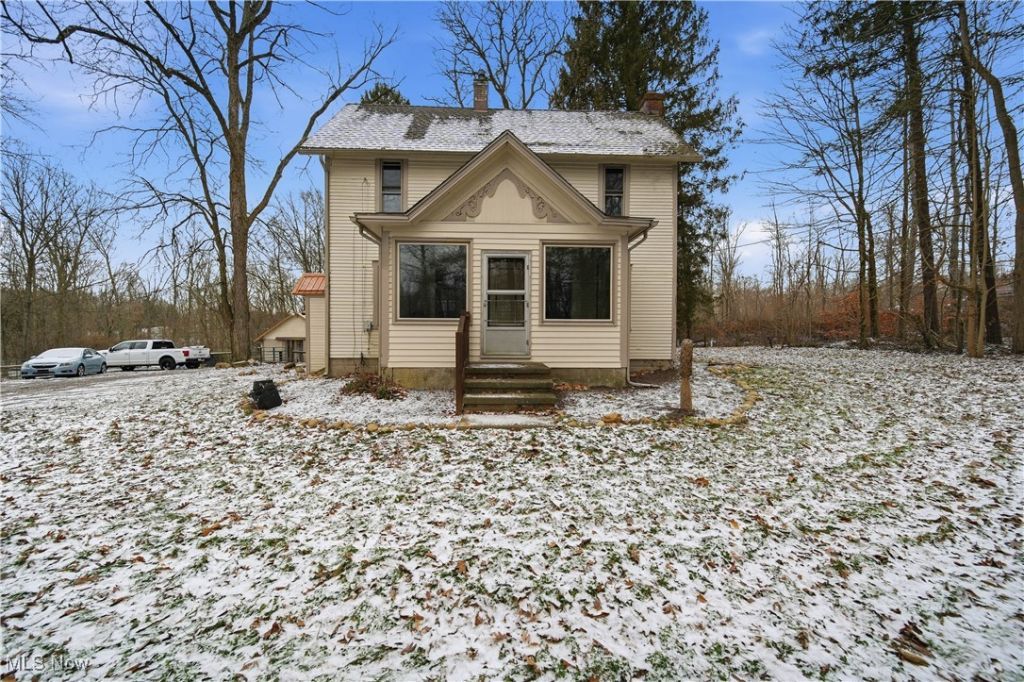 12430 Millersburg Road Sw, Massillon, OH 44647 Main Photo