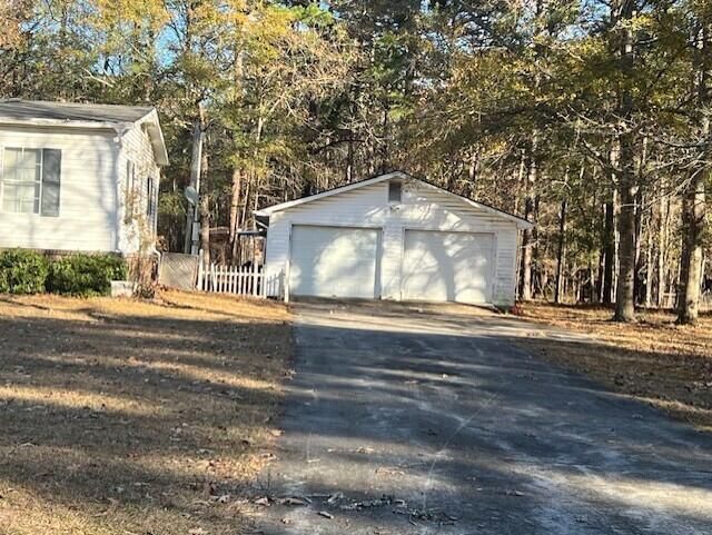 230 Oak Hollow Drive Photo 19