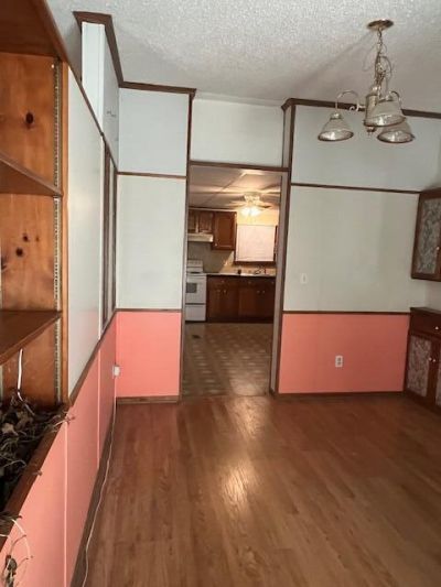 230 Oak Hollow Drive Photo 4