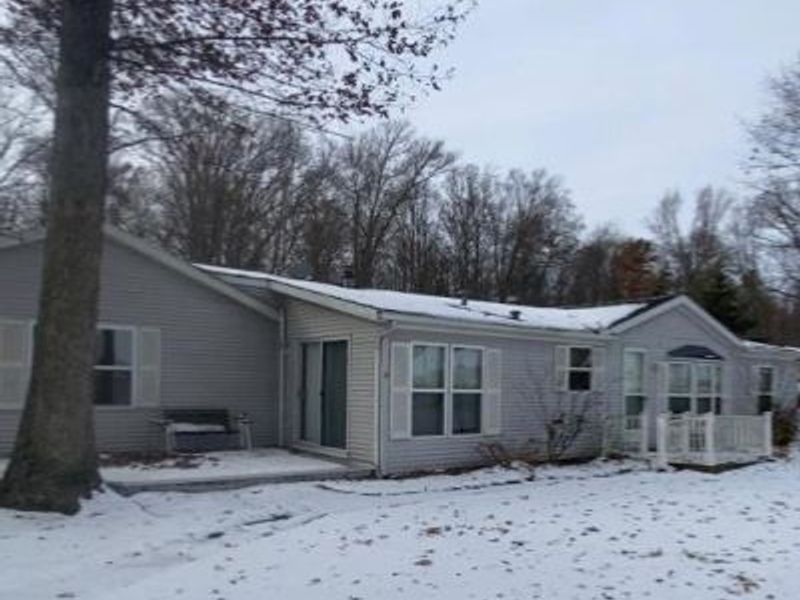 7604 Township Road 79, Bellevue, OH 44811 Photo 2