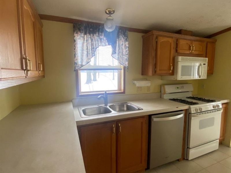 7604 Township Road 79, Bellevue, OH 44811 Photo 6