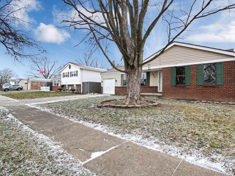 5936 Glennon Drive, Galloway, OH 43119 Photo 3