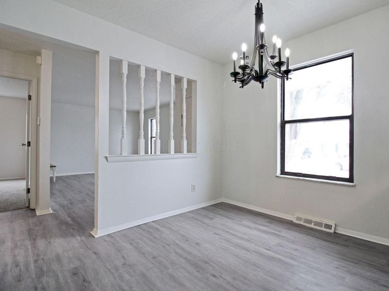 5936 Glennon Drive, Galloway, OH 43119 Photo 9