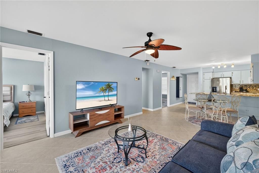 1100 Pondella Rd , Unit 811, Cape Coral, FL 33909 Photo