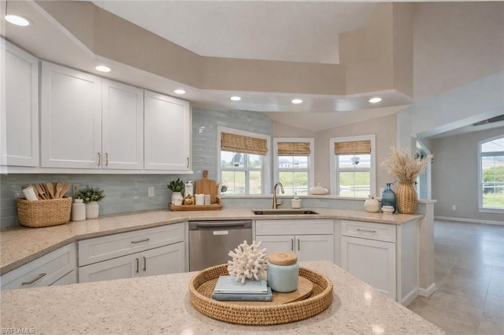 11687 Lady Anne Cir, Cape Coral, FL 33991 Photo