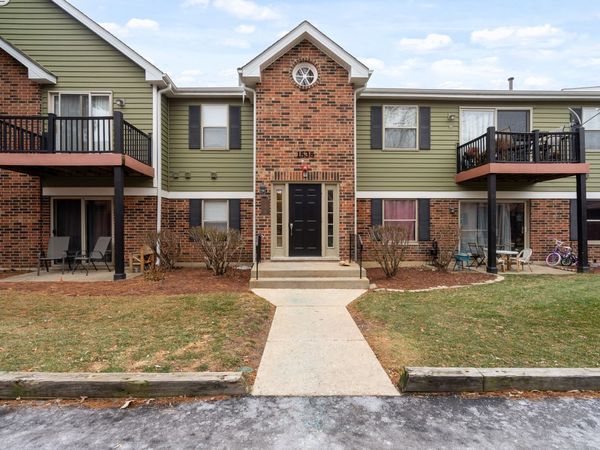 1535 RAYMOND Drive, Unit 202, Naperville, IL 60563