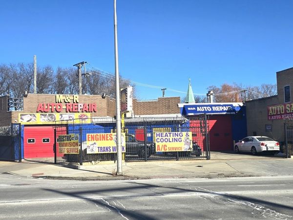 4892 W Grand Avenue, Chicago, IL 60639