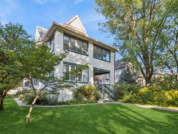 143 N Taylor Avenue, Oak Park, IL 60302