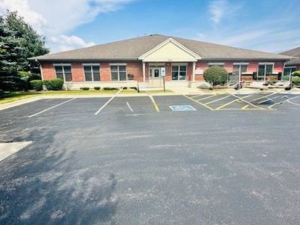 16612 W 159th Street, Unit 203, Lockport, IL 60441