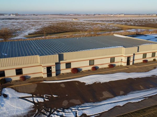 901 W Main Street, El Paso, IL 61738