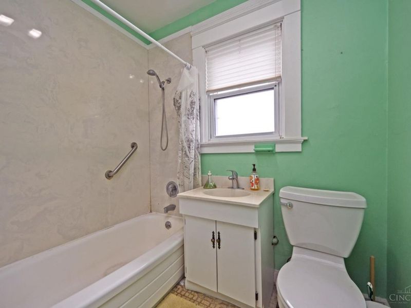 1741 Mears Avenue, Cincinnati, OH 45230 Photo 33